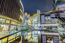 현대적 쇼핑 단지, Grand Front Osaka